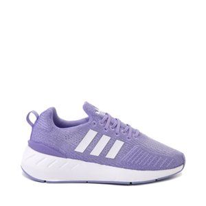 Adidas Originals Women's Swift Run 22 Sneaker